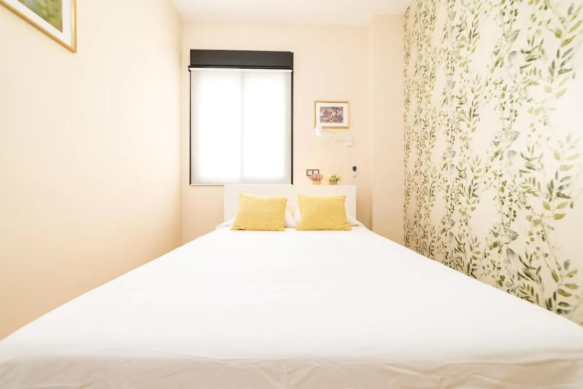 -Malagasunapts- Stylish City Centre Pool&Parking Spain